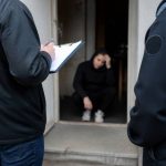 Comment faire fuir des squatteurs légalement et sécuriser durablement son logement